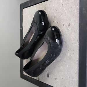 Vionic Allora Flats Black